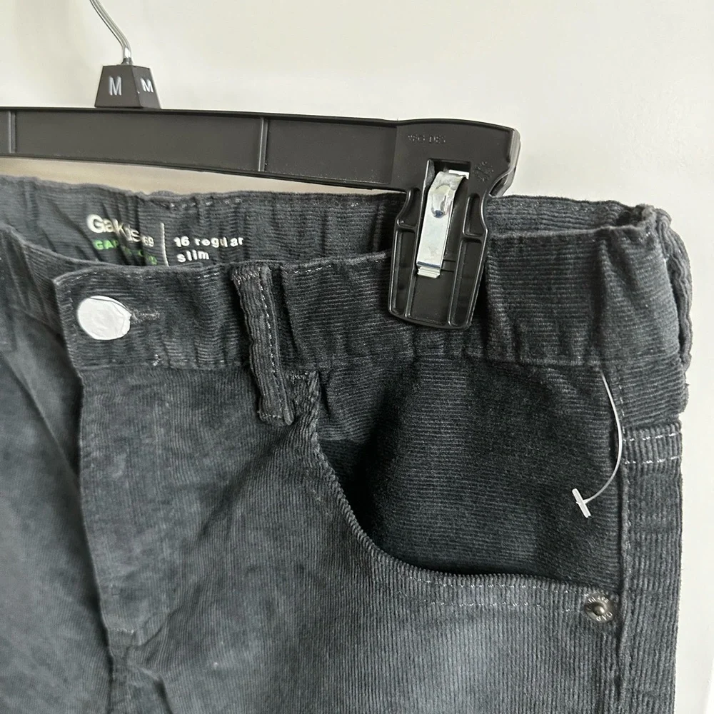 NWOT Gap Kids 16 slim corduroy (fits like a size 12 - 14.